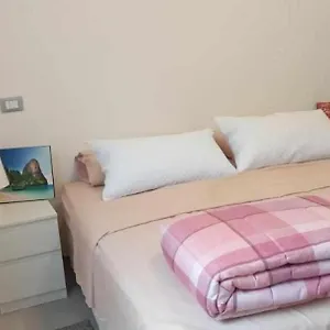 https://noma-place-pied-a-terre.it-lombardy.com